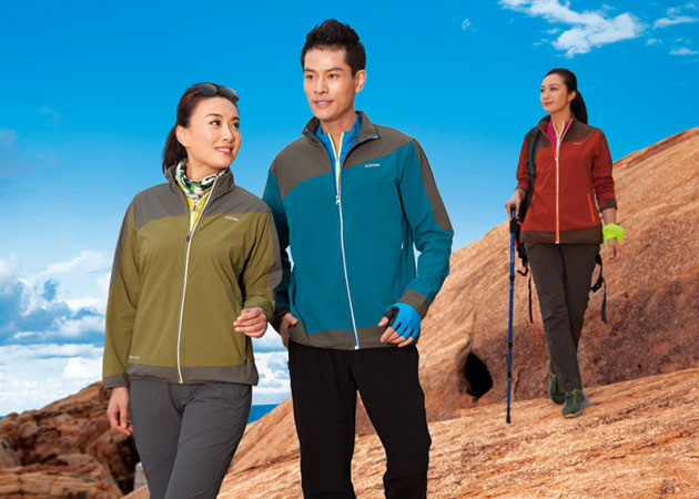 益达登山服团购的款式
